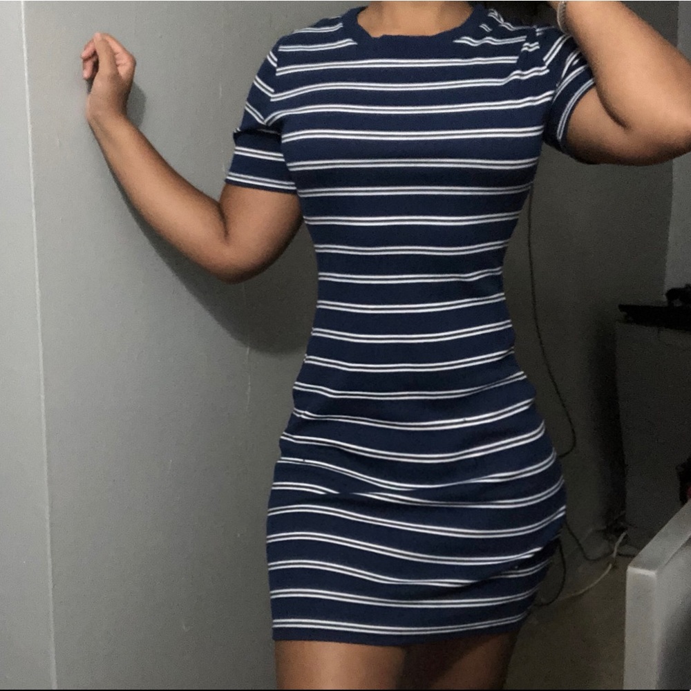 H&M navy short sleeve dress with white stripes